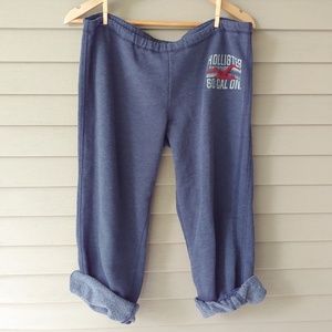 ⭐ Navy Hollister capri sweats